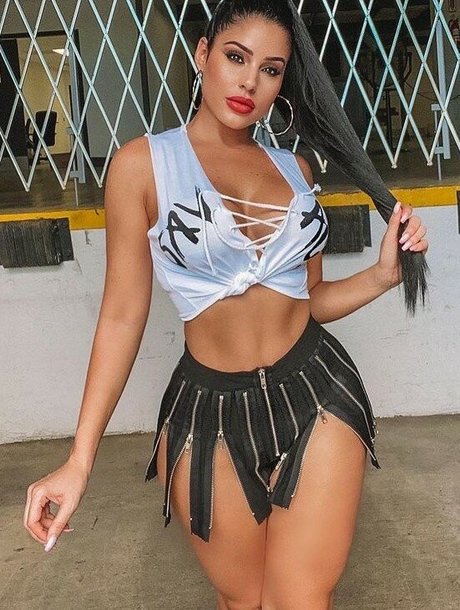 Stephanie Ball model xxx pics