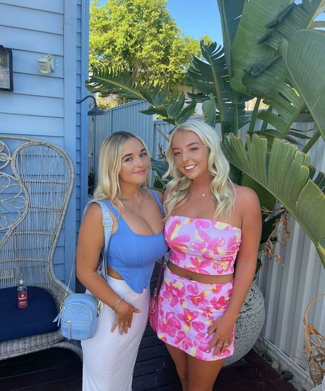 Arlea star erotic img