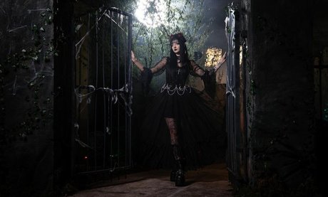 CreepyCassy beautiful pornstar pics