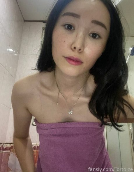 Tortoize beautiful actress archive