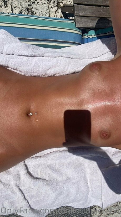 josswrld pretty pornstar gallery