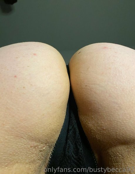 bustybecca92 porn star picture