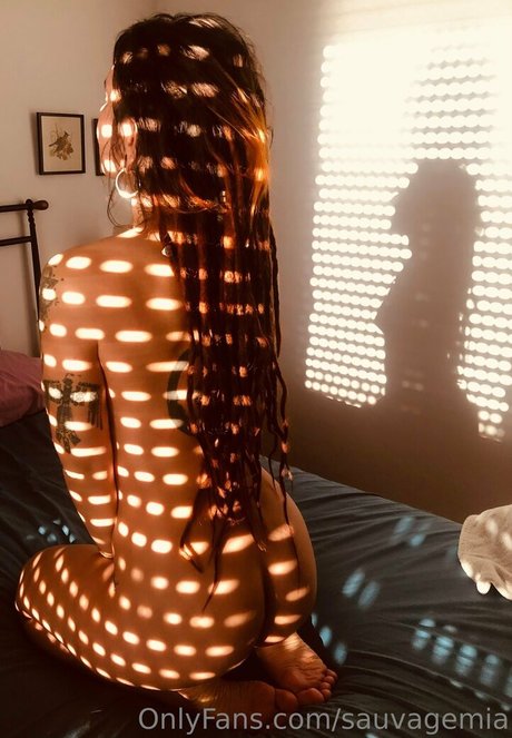 sauvagemia nude actress galleries