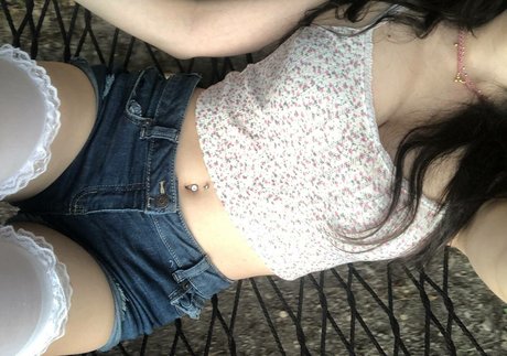 squirt teen onlyfans exclusive img