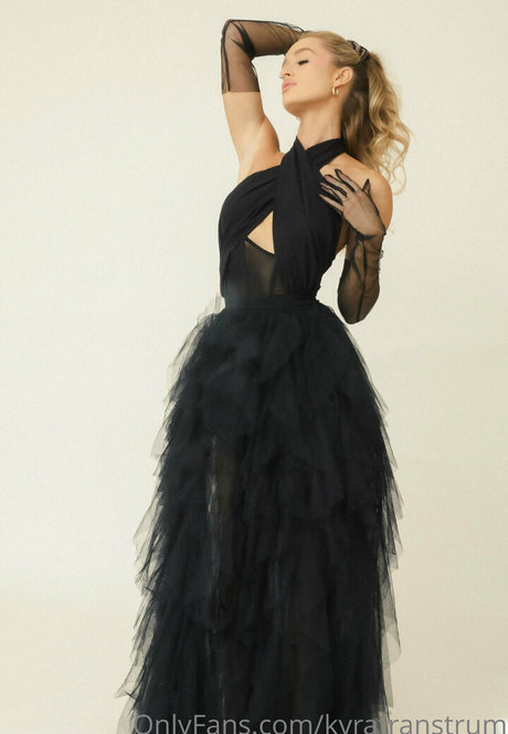 itskyrakaty model free gallery