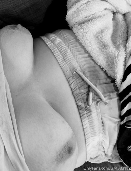 curvyd1 pretty pornstar images