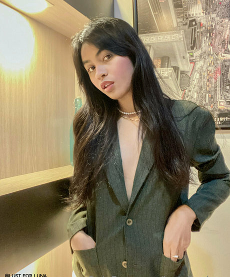 luna foot goddess hot actress pics