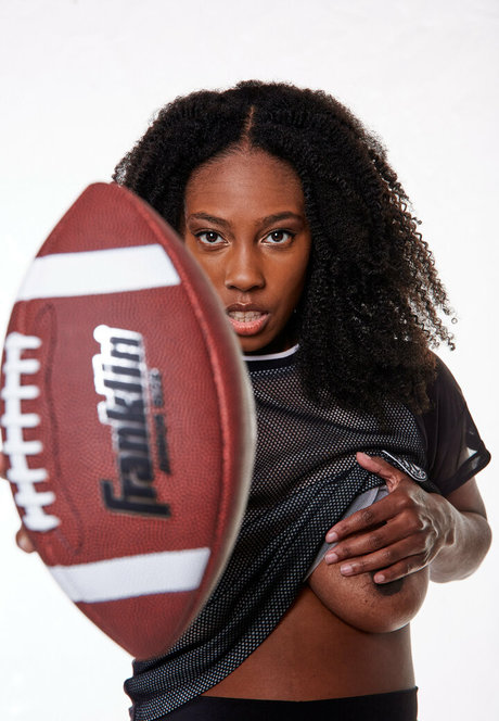 evadenolafree perfect star photos