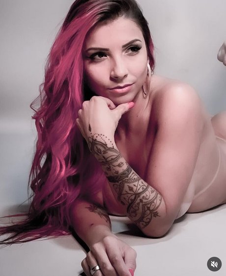 Indianara Schveitzer art actress archive