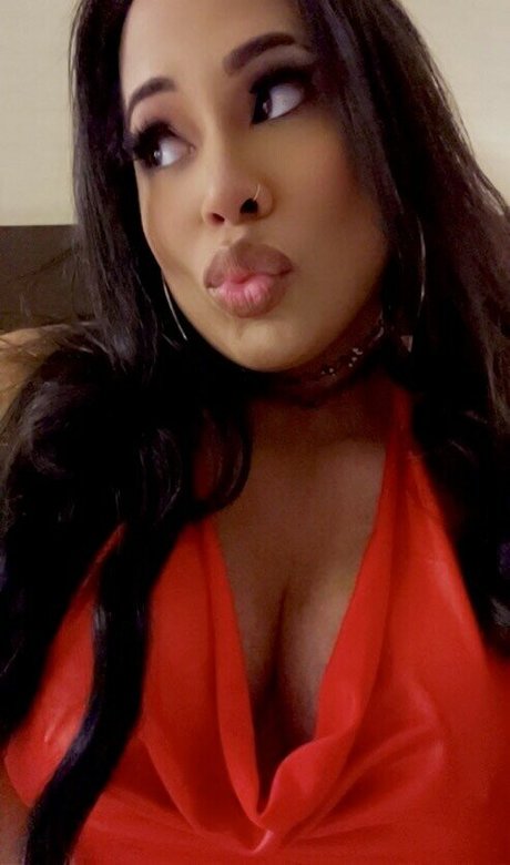 AEW Wrestler Nyla Rose pretty star photos