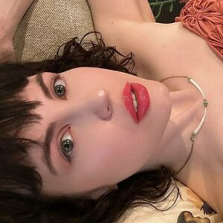 strawberry milk onlyfans pornos pictures