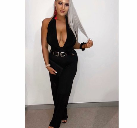 skinny milf onlyfans beautiful porn photos