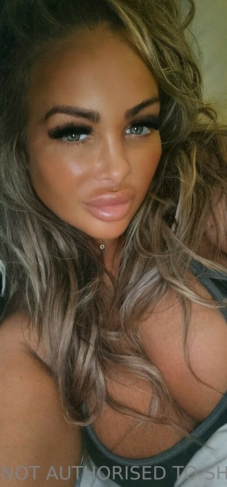 Princess Levi star top picture