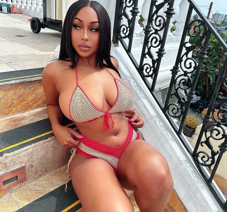 viandradunn naked actress image