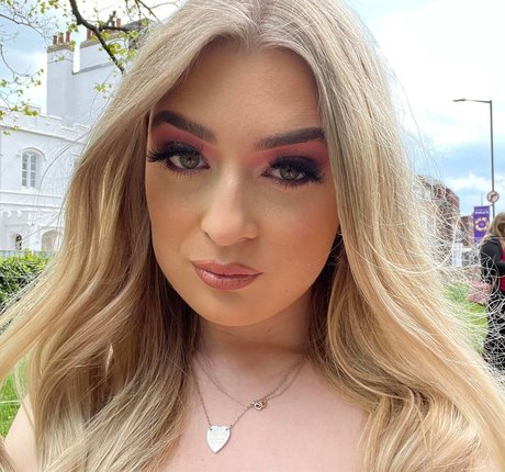 cute anal onlyfans beautiful naked img