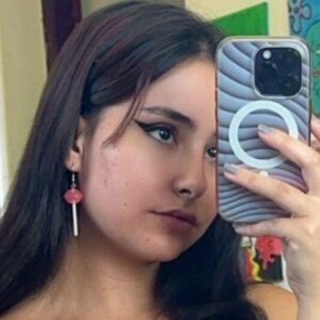 Robyn De Wit star nude pic