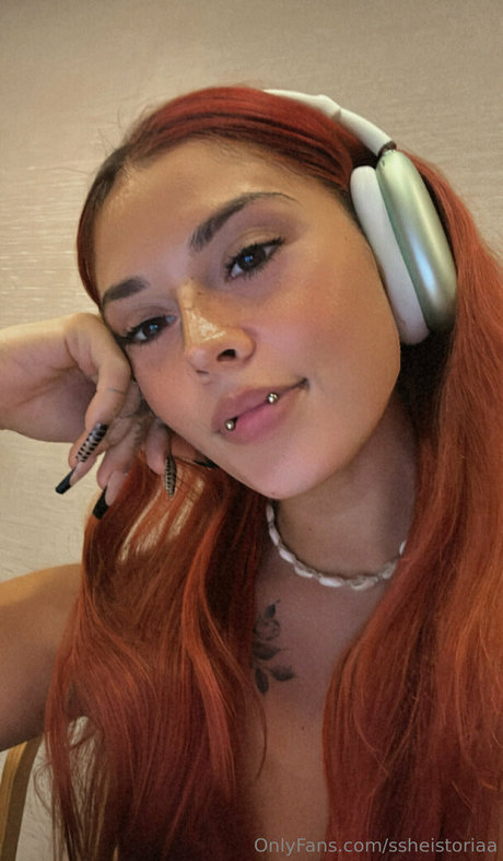 ssheistoriaa adult actress image