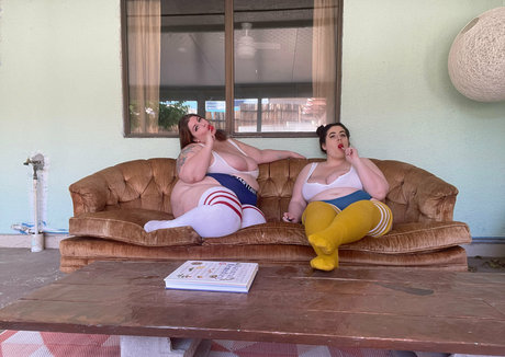 ramenslurps nude star archive