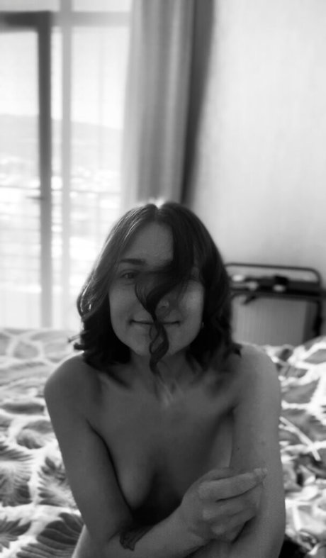 ne o bumage naked star archive