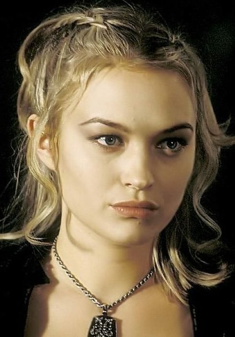 Sophia Myles sex star pictures