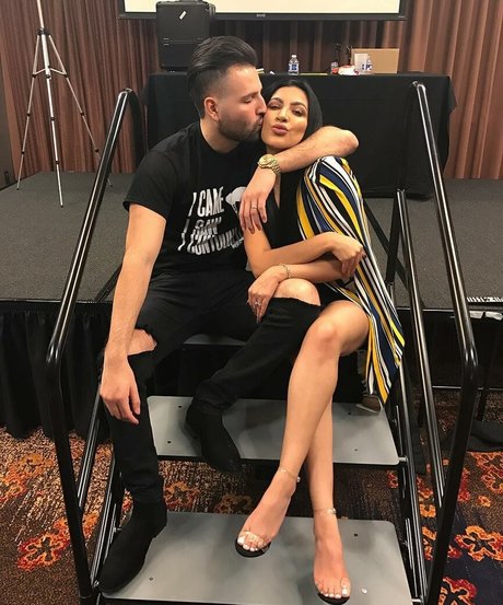 Evettexo star nudes image