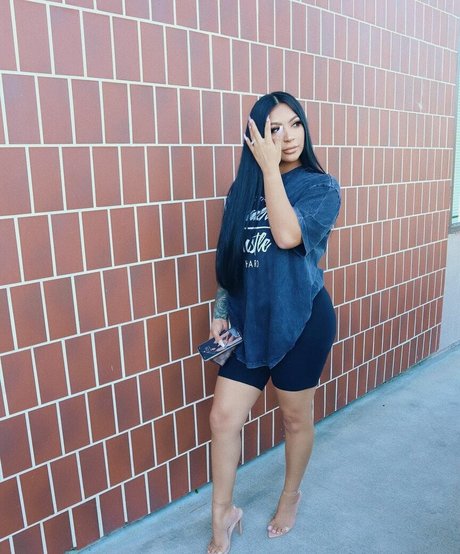 Evettexo model hot archive