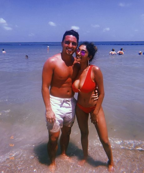 Zia Natasha Lehman star naked images