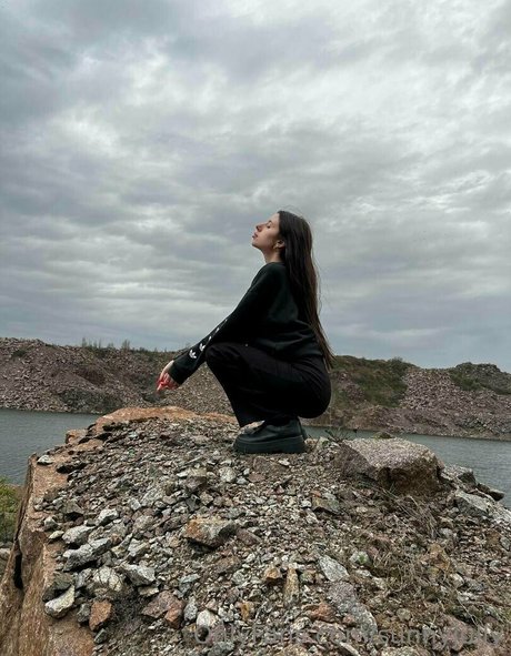 sunnyjully pornstar pictures