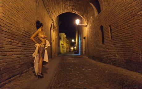 Sara Noli nice pornstar pics