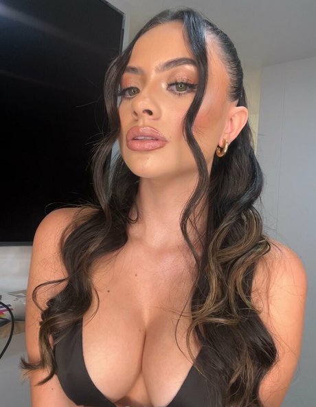 bbw lesbian onlyfans pornographic images