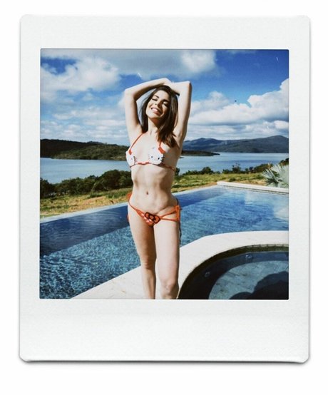 GKay beautiful star img