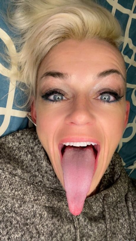 one onlyfans art porn gallery