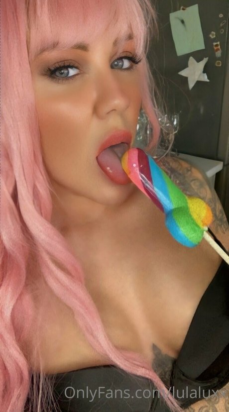 lulaluxx free model photos