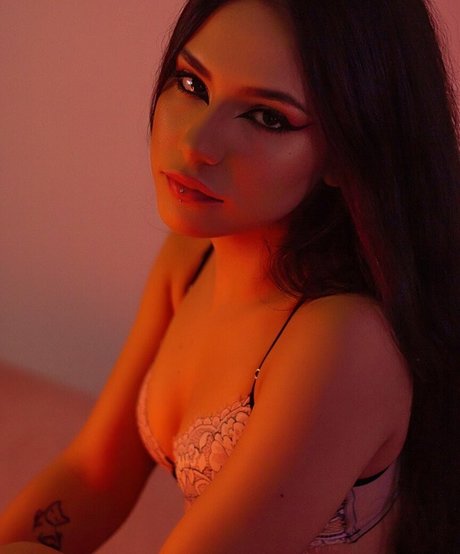 Poliana Arapiraca model pretty photos