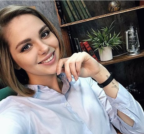 Yumasheva pretty pornstar pictures