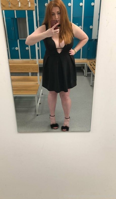 curvykgirl sex model img