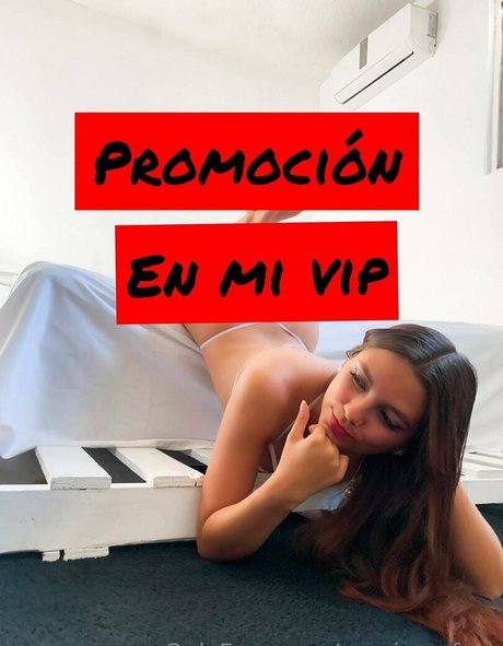 yes jess free beautiful model image