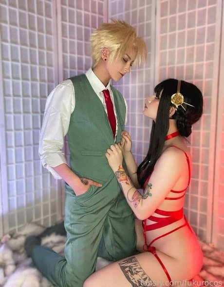 f ukuro naked actress images