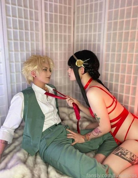 f ukuro hd model pics