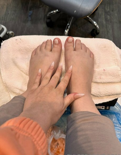 ryleerabbit pornstar art gallery