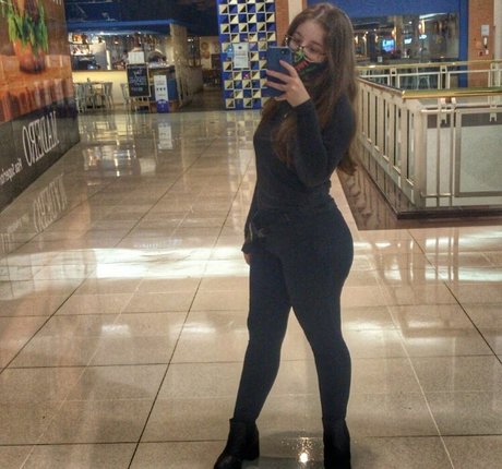 Julihcsgo exclusive actress picture