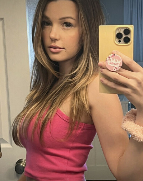 BeccaBangs star beautiful images