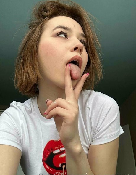 viva magenta star adult galleries