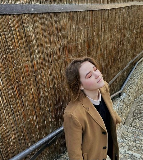 mature wife onlyfans free photo