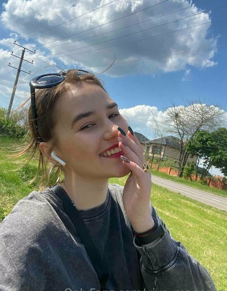 viva magenta high quality pornstar photos