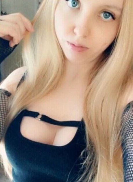 PurgatoriHorror model erotic photo