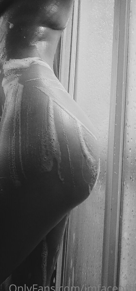 big tits mom onlyfans beautiful naked pic