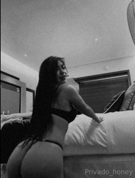 privado honey pornstar sexy galleries