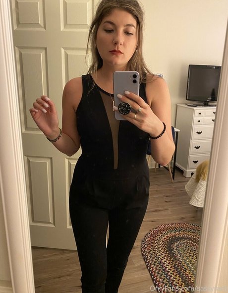 sassyrach star top picture