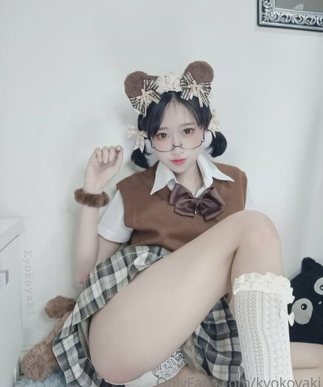 kyokoyaki pornstar pics